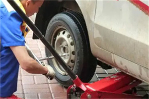 南岸附近拖车24小时服务热线电话